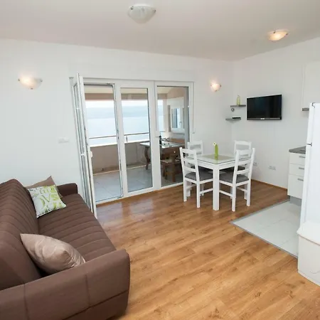 Apartment Liber *